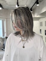 ハイプ(HYPE)&nbsp;ブリーチ＆ダブルカラー/ミディアムレイヤーカット/ローライト
