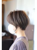 エアリーくびれショート×アッシュブラウン