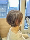 〈脱・ボブ〉短すぎないショートボブ