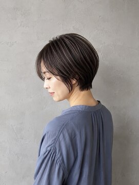 アイシー 関内(ICY) (ICY土屋)ショートヘアショートボブナチュラルハイライト