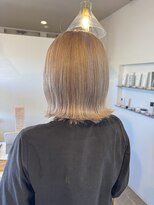 クララジャパン ナベシマ(CLALA JAPAN Nabeshima)&nbsp;縮毛矯正　質感ストレート　髪質改善カラー　顔まわり　ブリーチ