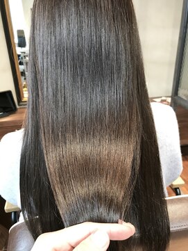 リバレッジ 広尾(Leverage) 大人柔らかグレージュ