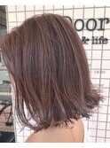 モーブピンクベージュ×切りっぱなしボブ