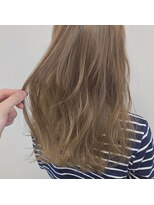 ガーランドウメダ(Garland umeda)&nbsp;ハイライト×スロウ×シアーベージュ