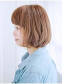 無造作ボブスタイル