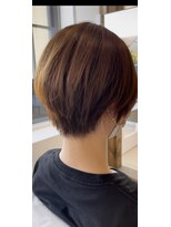 リリチトセ(LiLi chitose)&nbsp;大人かわいい　ハンサムショート