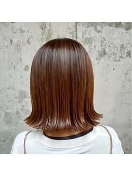 アルジャーノン グリーン(ALGERNON GREEN) 切りっぱなしボブ