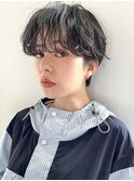 大人かわいいハンサムショートダークチョコレートカラー
