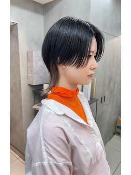 ヴェイン 渋谷(vain) くびレイヤーエモージュグレージュクールショート