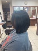 前下がりボブ