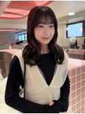 暗髪 × ふんわり巻き髪ヘアー