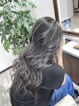 ベルヘアーデザイン 堺東(Belle hair Design) コントラストハイライト/レイヤーカット/外国人風/ハイライト