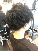 波巻きツイストスパイラルパーマツーブロック刈り上げ