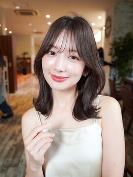 透明感カラー×小顔カット、パーマ