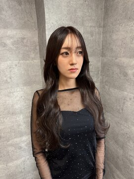 ルイス(L'wis) ロングヘア、グレージュ、20代、30代ヘアスタイル