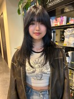 ヘアメイク エイト キリシマ(hair make No.8 kirishima)&nbsp;ブルーブラック+顔まわりレイヤー+ウルフレイヤー