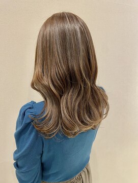 カンマミア(kammamia) ナチュラルハイライト