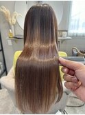 髪質改善トリートメント、縮毛矯正で艶髪へ