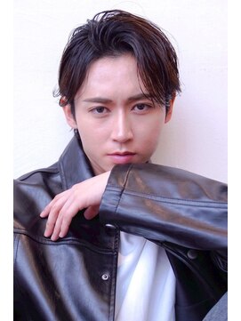 ケアリー 練馬(Carelly) ツイストパーマ七三オールバックマッシュウルフスリークショート