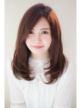 ラソビータ(Lazovita) 大人っぽいのにどこかキュート☆