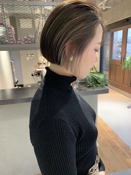 ニキータ(Nikiita) 【nikiita女子】淡く透けるインナーカラー　B18803