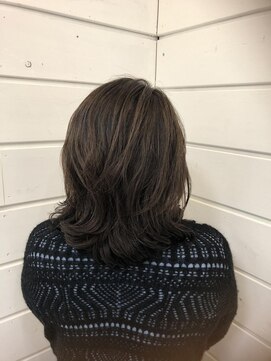 テラス ヘアアンドボタニカル(terrace) ミディアムウェーブ/20代/30代/40代/50代/ナチュラルブラウン