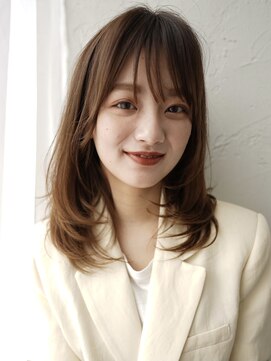 エル 横浜(eL) 【eL 横浜】顔まわりレイヤー 小顔カット セミディ (大島)