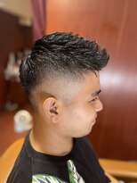 ヘアーモードキクチ 日本橋三越前店 【20代.30代に似合う髪型】日本橋三越前フェードヘアスタイル