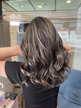 ラフ(LAFF) #黒髪#ボブルフ#ネビージュ#小顔#ワンレン