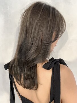 オリンテ バイ レシッド 表参道(orente by rcid) 斜めバング/顔周りレイヤーカット/シアーカラーシルキーベージュ