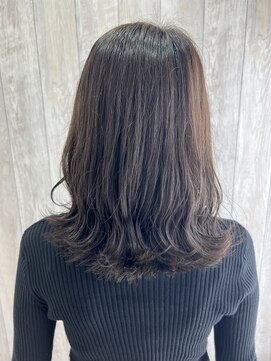 シエル 立川店(CIEL) 【CIEL原田】束感が可愛いミディアムウルフ