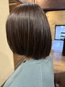 穀雨(Kokuu) ミディアムボブ