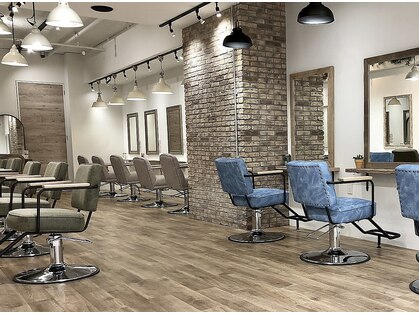 レベッカ(REBECCＡ by CURACION)の写真