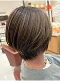 ショートボブ