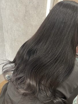 イルバイアトモス(ilu by Atmos) 裾カラー