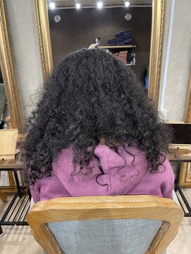 アンフィドットドゥルドゥ(AnFye.dueldo) ビビリ矯正×高難易度縮毛矯正でツヤッツヤの艶髪ストレート♪