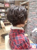50代、ちょっとアシメなパーマ