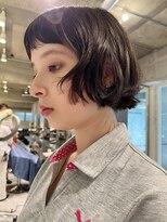 ダブ アオヤマ(DaB AOYAMA)&nbsp;切りっぱなしボブくせ毛レイヤーボブ顔まわりカットショートボブ