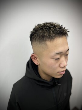 ヒロギンザ 難波店(HIRO GINZA) フェザーアップ×スキンフェード