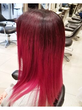 ミック ヘアアンドメイクアップ 高田店(miq Hair&Make up) ビビットピンク/個性派カラー/ヘアマニキュア/派手カラー/艶髪