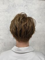 ゼン(zen) ラフ束感ショート×イエローマットベージュ