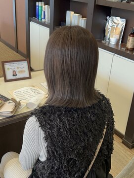 ジャパン ホンテン(JAPAN HONTEN) ぱつっと切りっぱなしボブ