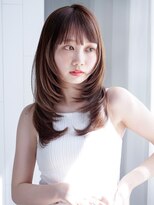 アイティーバイアルバム 八王子店(IT by ALBUM)&nbsp;オリーブベージュ前髪カット顔周りレイヤー韓国ヘア_F40142
