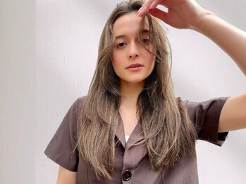 ナンバー ブラオ 名古屋栄(N° blao)の写真/美しさを育む、日々のメンテナンス。ロング料金なしの一律設定で、長さに関わらず理想のデザインを身近に。