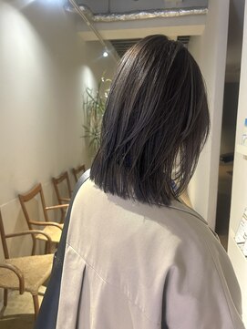 セブンベルベット(7 Velvet) 暗髪ブルージュ○