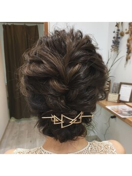 エモーション フォーヘアー(amotion for hair) 編み込みアレンジ