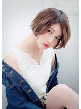 ヘアアンドメイク エジェリ(hair&make egerie) ミルクティーカラー☆エアリーショートボブ ハイライト　恵比寿