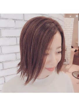 ティキ ヘアーワークス(TiKi Hair Works) 【TiKi】切りっぱなしロブヌーディーカラー