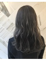 ジーナ 銀座中央通り(Zina)&nbsp;【Zina　銀座中央通り】イメチェン耳かけ×フォギーベージュ