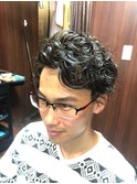 七三スパイラルパーマヘア<メンズ/理容室/ヒロ銀座/浜松町>